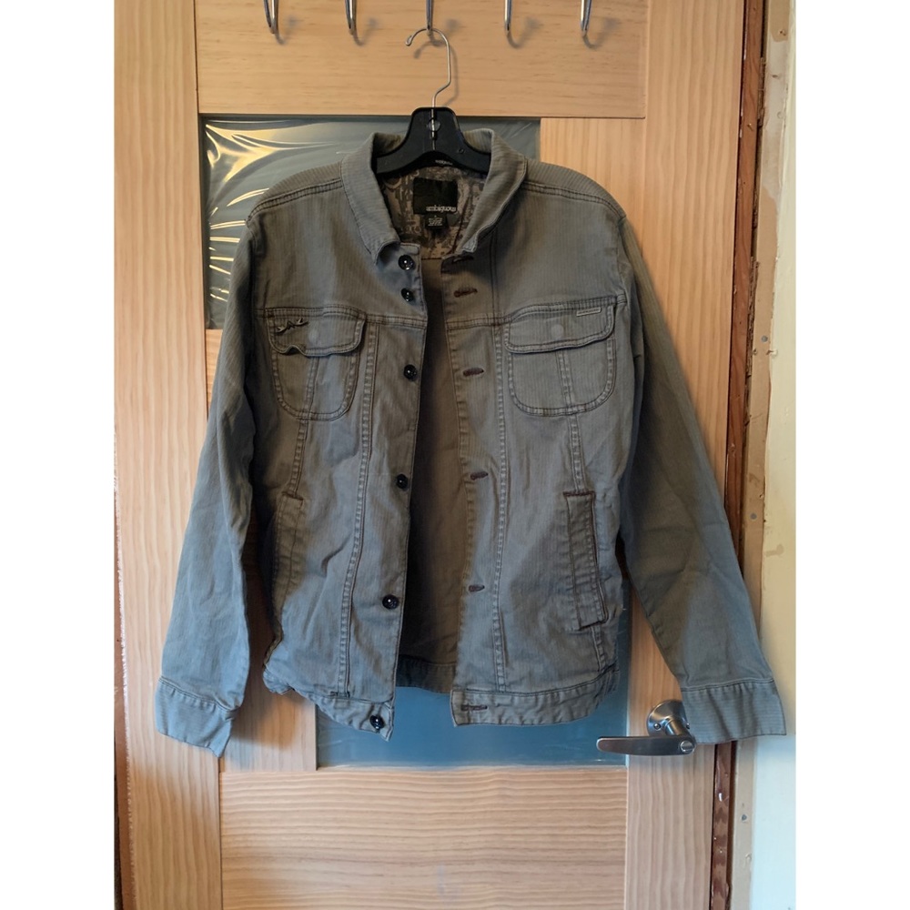 Green Army jacket - Ambiguous